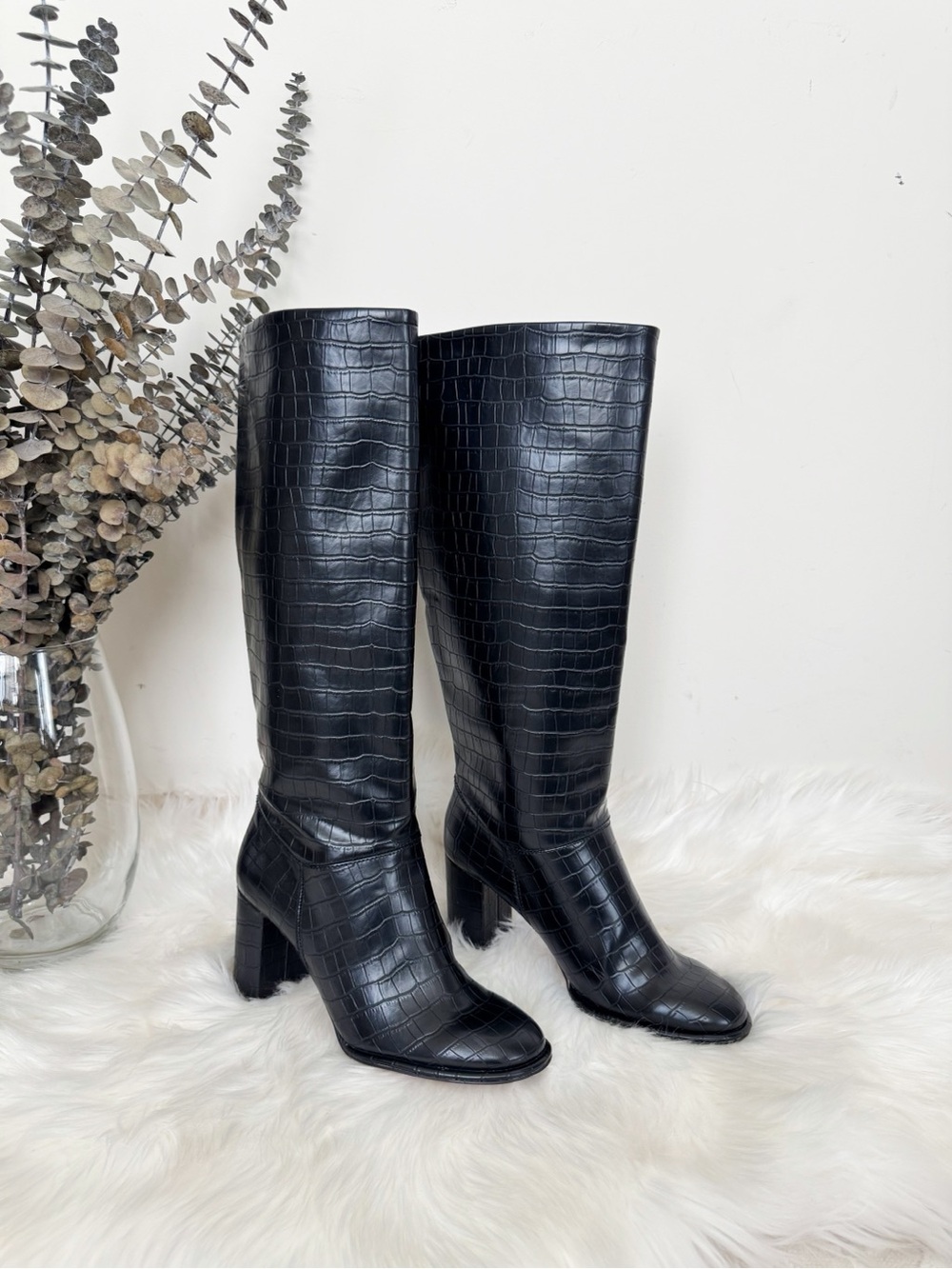 Classic Black Croc-Embossed Knee Boots - Sleek Women's Heels